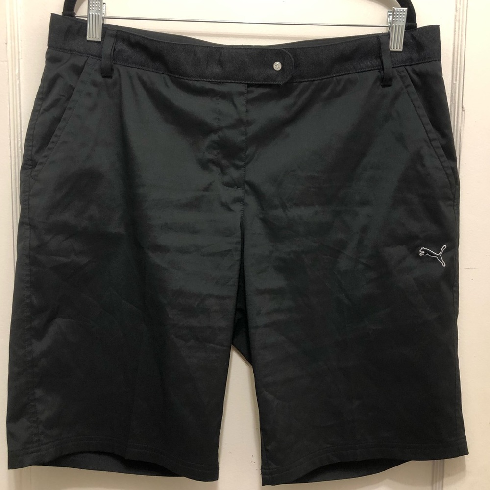 PUMA Pounce Bermuda Golf Shorts Flat Front Casual Walking Black Women's Size 14